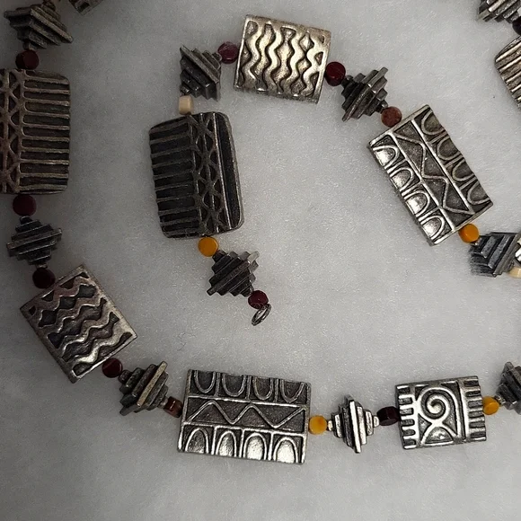 Metropolitan Museum of Art Akan Goldweight Necklace - Picture 3 of 5